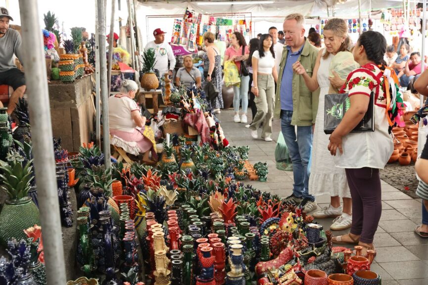 Tianguis Artesanal de Uruapan