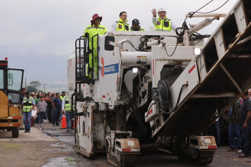 Rehabilitación de carretera que conecta a Contepec y Maravatío