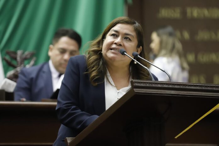 Belinda Iturbide Belinda Iturbide