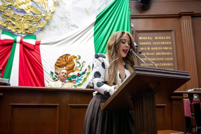 Xóchitl Ruiz