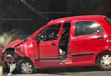 Auto choca contra muro en túnel del Distribuidor Vial de Salida a Salamanca, en Morelia