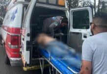 Motociclista de la tercera edad es chocado y atropellado en la Morelia-Quiroga; muere en el Hospital Civil